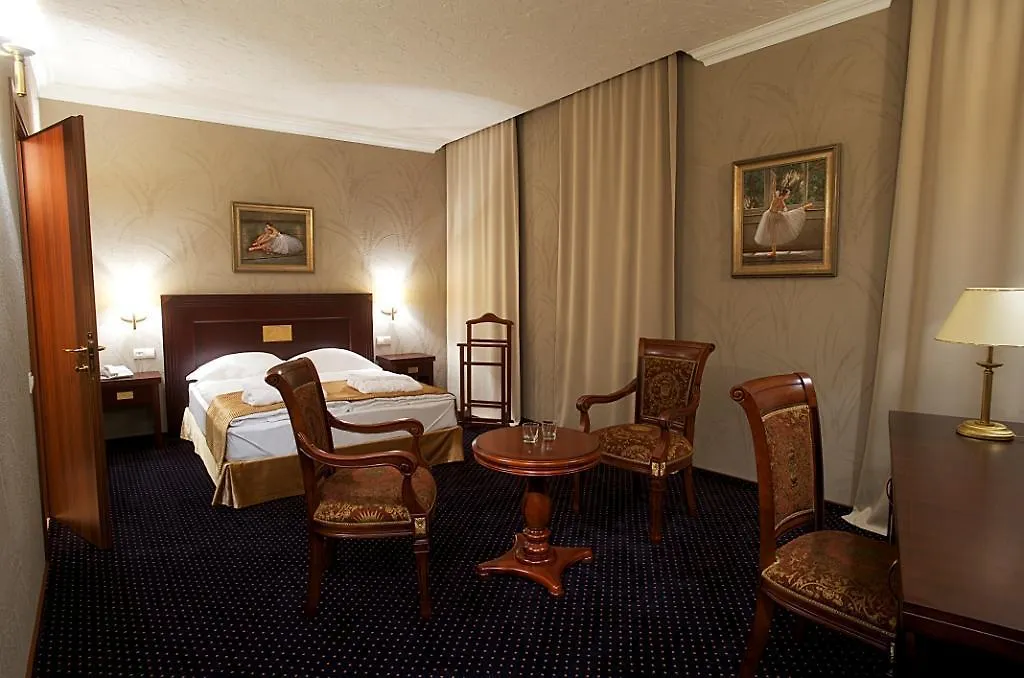 ***** Hotel City Holiday Resort & Spa Kiev Ukraine